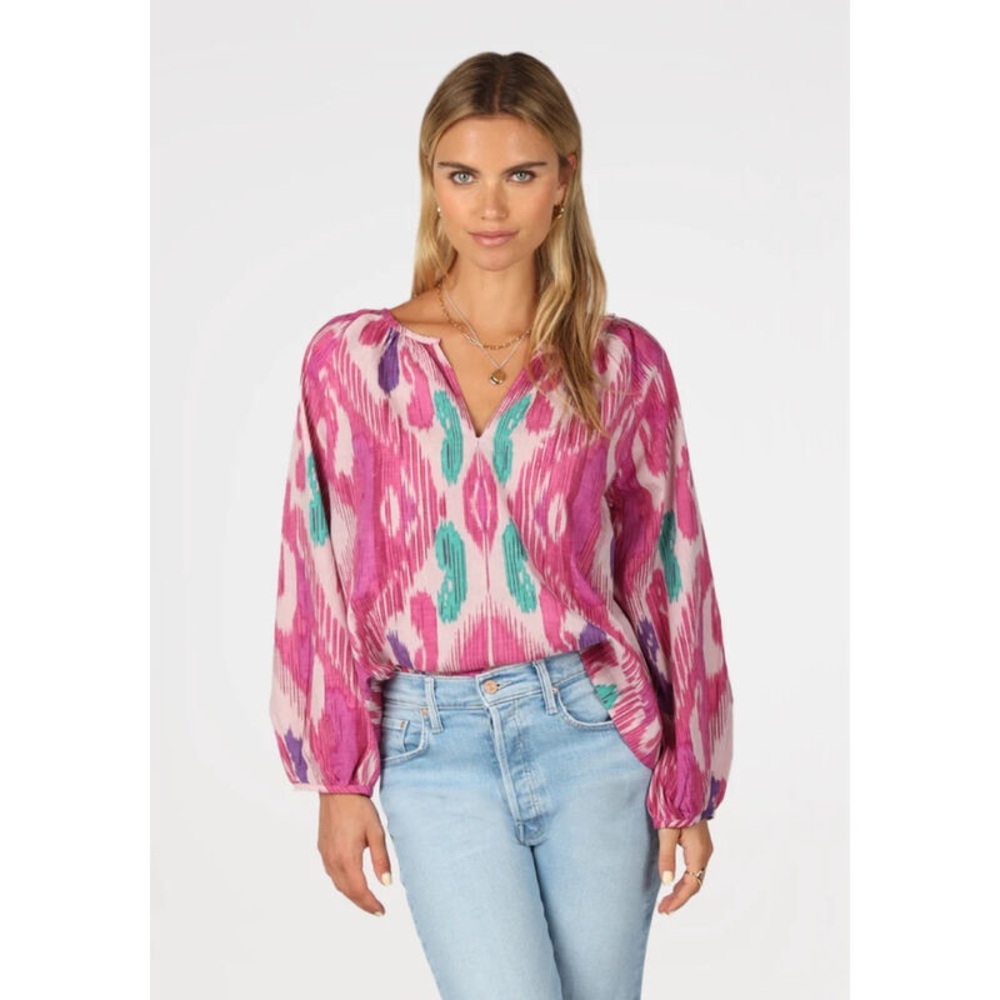 NWT Dylan Ikat Print Long Sleeves Split Neck Blouse‎ Size XS